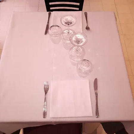 Hotell Tre Spade